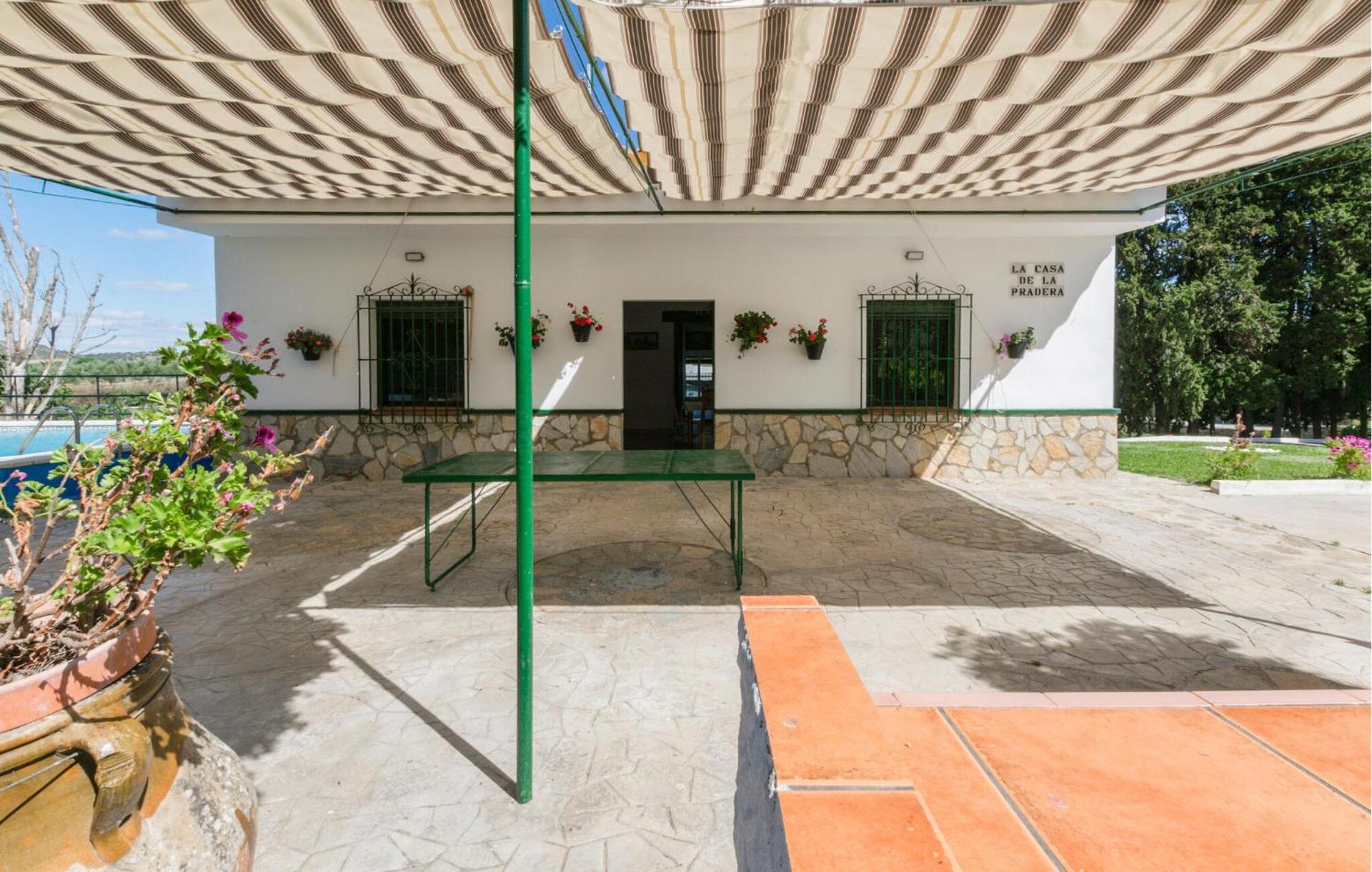 6 Bedroom Amazing Home In La Puebla De Los Infan La Puebla de los Infantes Eksteriør bilde